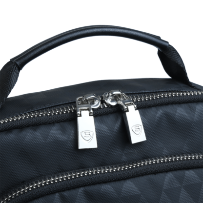 Túi thời trang Sakos Belleza đen tam giác ánh bạc