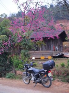 Kinh nghiệm khám phá Lào bằng xe máy