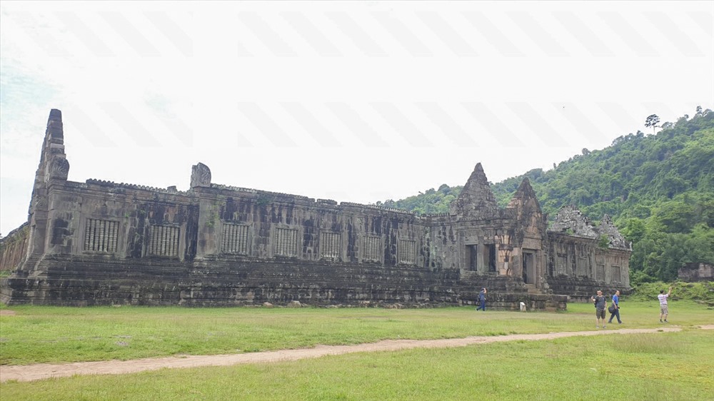 Wat Phou - ngôi đền cổ xưa nhất tại Lào với hơn 1000 năm tuổi