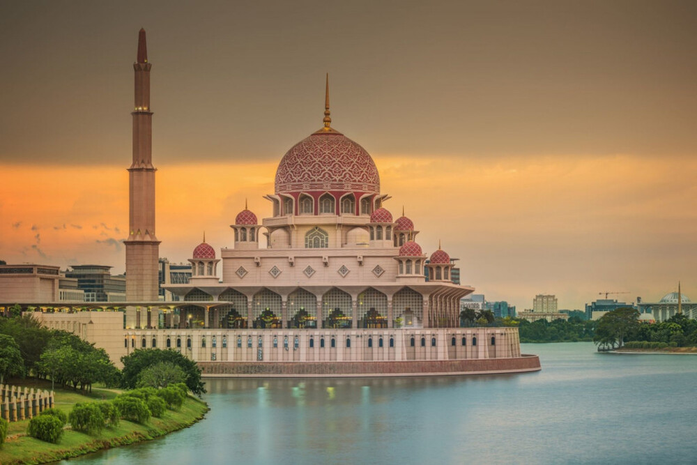 Những lý do khiến Malaysia hấp dẫn khách du lịch