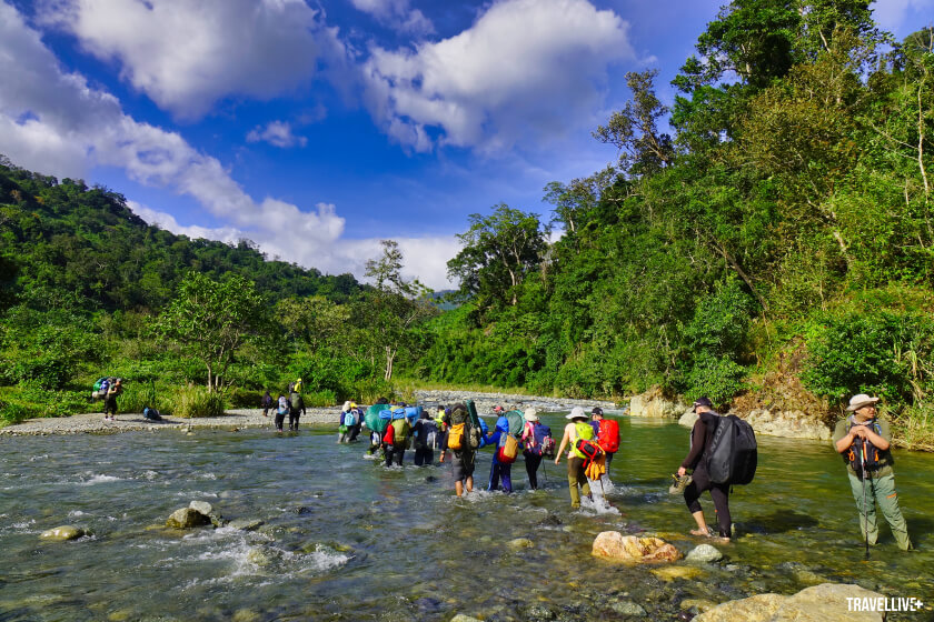 Trải nghiệm băng rừng, lội suối tại Tà Giang - Khánh Hoà
