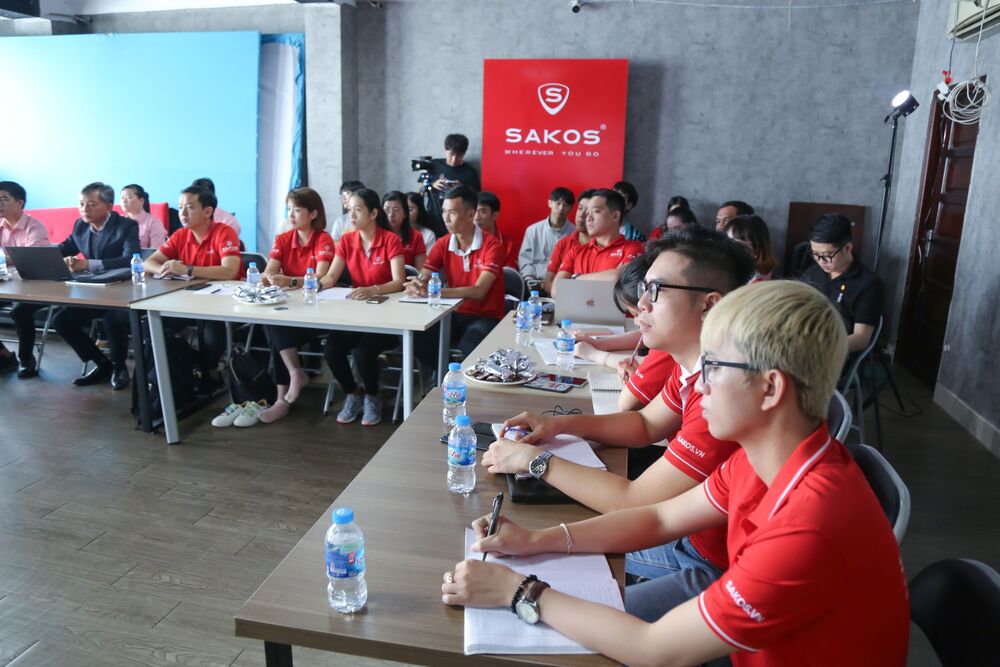 SAKOS tổ chức khóa học kỹ năng bán hàng chuyên nghiệp cho đội ngũ nhân viên kinh doanh