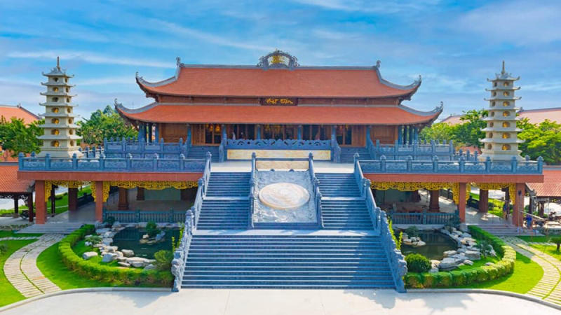 Top 5 ngôi chùa linh thiêng nên đi vào dịp Tết