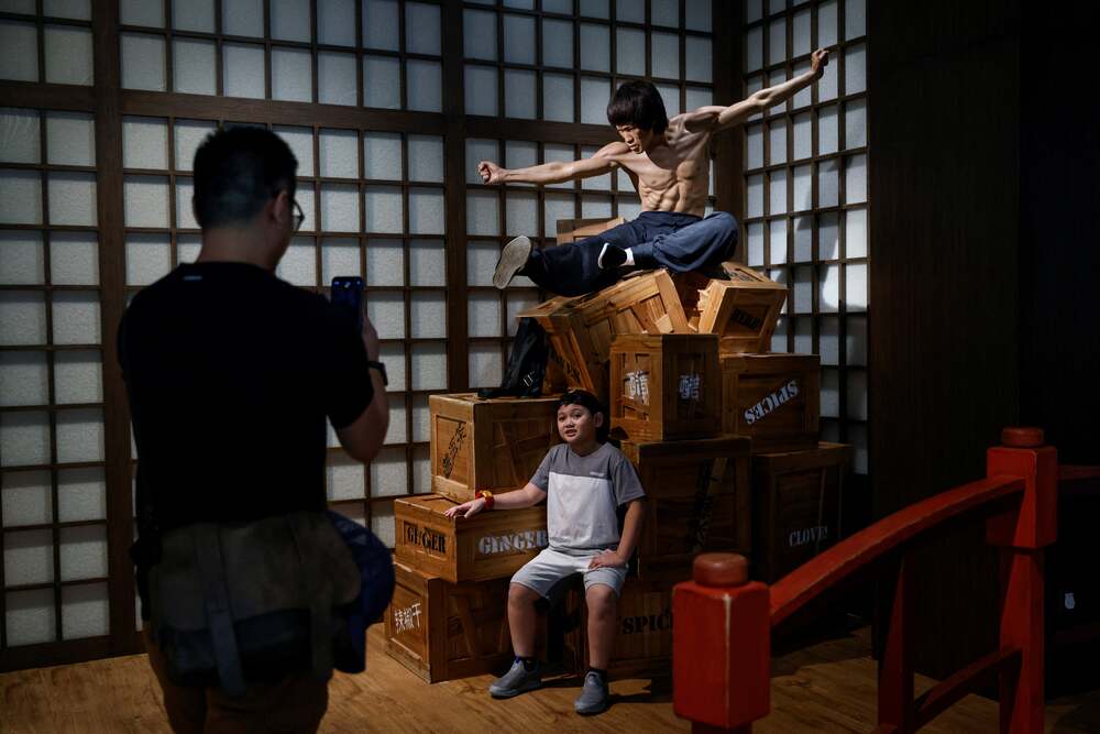 "Khai quật" bảo tàng Madame Tussauds Hong Kong