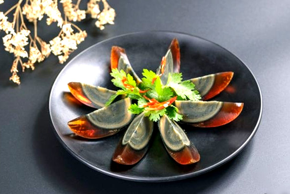 Đài Loan không chỉ được biết đến với nền văn hóa độc đáo mà còn vì hương vị ẩm thực mang nét đặc trưng riêng của quốc gia. Hãy cùng Sakos tìm hiểu những món ăn nhất định phải thử khi đặt chân đến nơi đây nhé!!