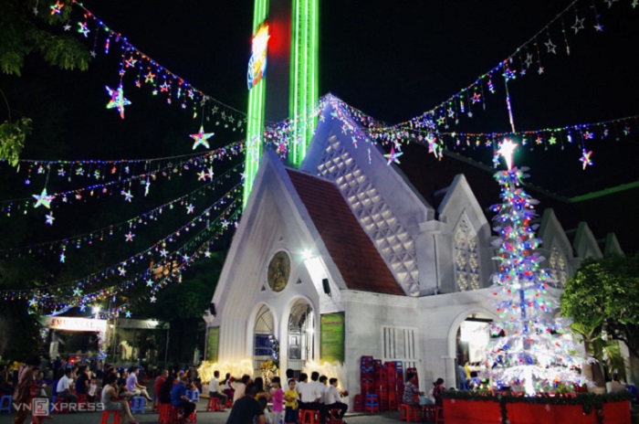 Những nhà thờ, xóm đạo được đón chờ nhất dịp Giáng sinh
