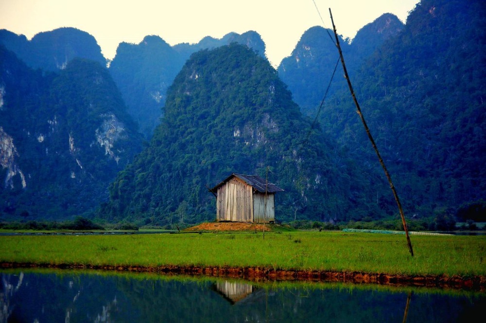 Hồ Yên Phú - "Đảo Đầu Lâu" trong phim Kong "Skull Island"