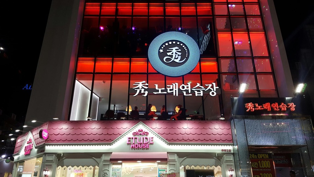 8 trải nghiệm độc đáo ở "phố K-pop" Hongdae 