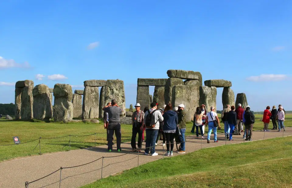 Stonehenge - Vòng tròn đá bí ẩn ngàn năm vẫn còn đó