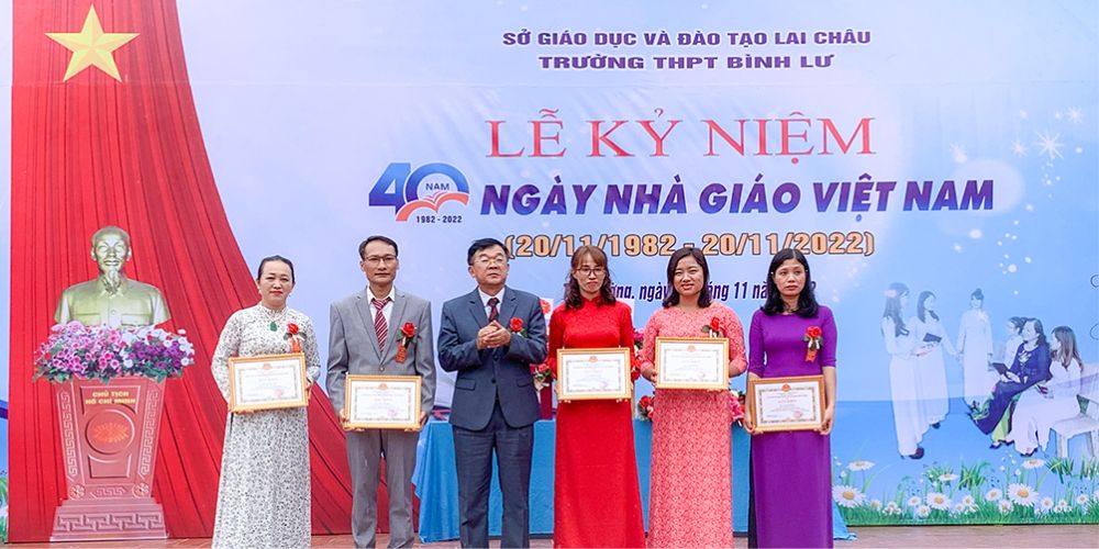 Ngày Nhà Giáo Việt Nam 20/11: Tri Ân Người Lái Đò Tận Tâm – Tôn Vinh Giáo Dục Việt