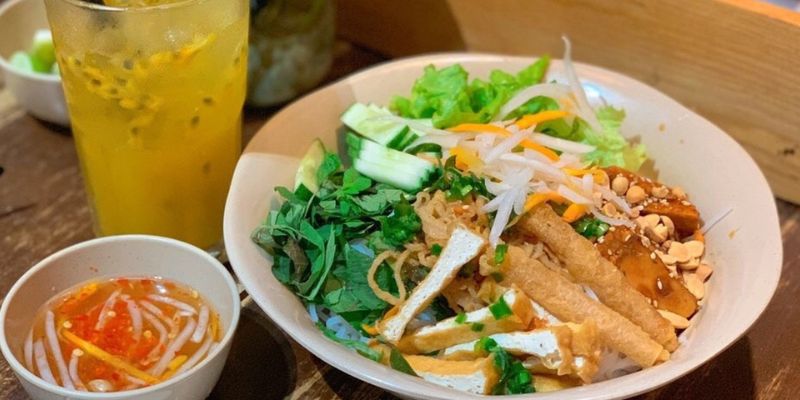 Hủ Tiếu Chay Cây Đề