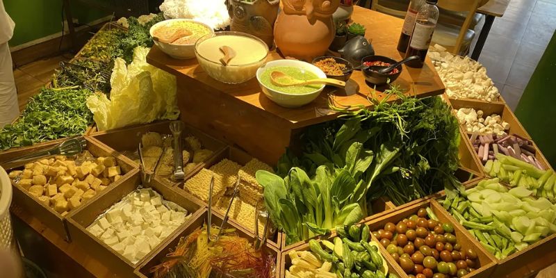 Lạc Buffet Lẩu Rau Nấm