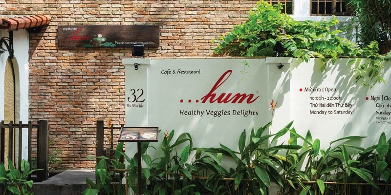 Hum Vegetarian - Cafe & Restaurant