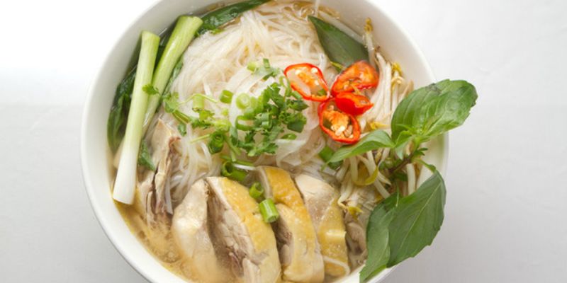 Phở Ngọc Linh – Phở khô gà chuẩn vị phố núi