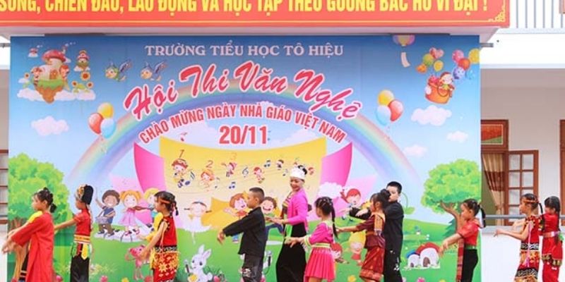 Văn nghệ múa 20-11 cho học sinh tiểu học